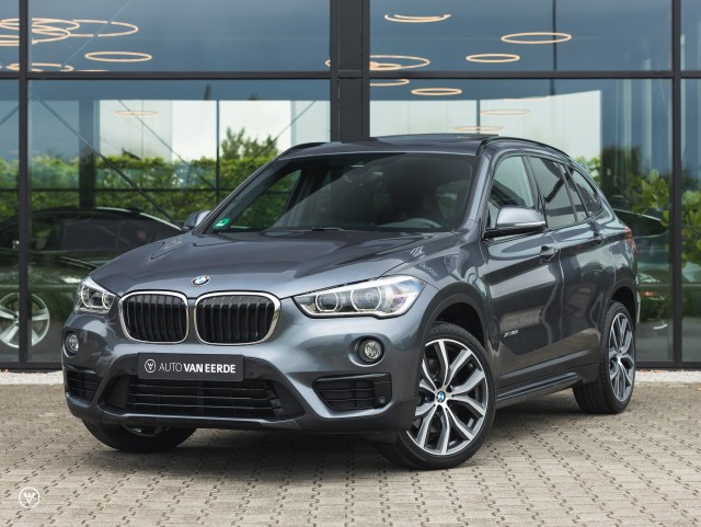 Bmw X1 - X1 xDrive20i Automaat Sport Line