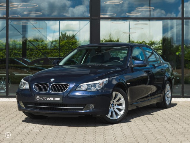 BMW 5-SERIE