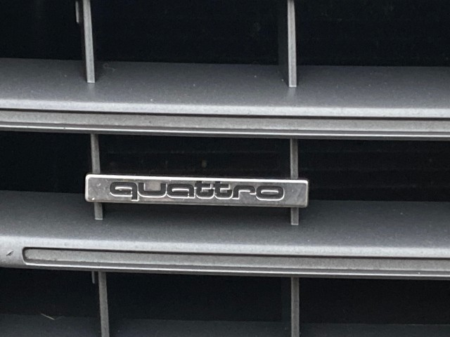 AUDI A4 1.8tfsi 160pk Quattro  APK Hoog olie verbruik Autobedrijf Schrauwen, 4882 NR Zundert