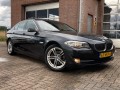 BMW 5-SERIE Automaat, carplay, camera, pdc, 18', Goed onderhouden! Autobedrijf Schrauwen, Zundert