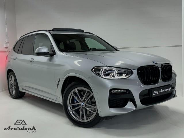 BMW X3 xDrive 30e M-Sport / Trekhaak / Pano / 360 cam / Head up, Averdonk Auto's, Haaksbergen