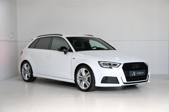 AUDI A3 35Tfsi 150pk 3x S-line Aut. NAP/Virtual/Trekh/Stoelv/Keyless/Zwa, Averdonk Auto's, Haaksbergen