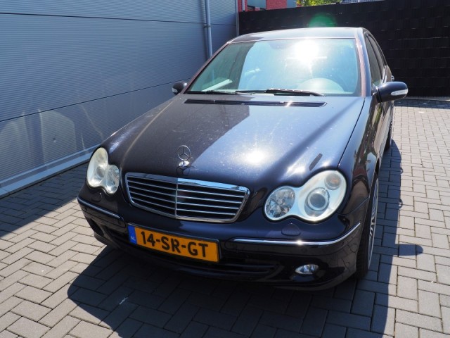 MERCEDES-BENZ C-KLASSE C230 SEDAN AVANTGARDE AUTOMAAT Dealer Inruilauto's.nl, 9663 AW Nieuwe Pekela
