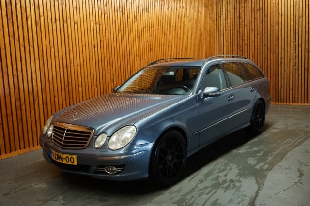 MERCEDES-BENZ E-KLASSE