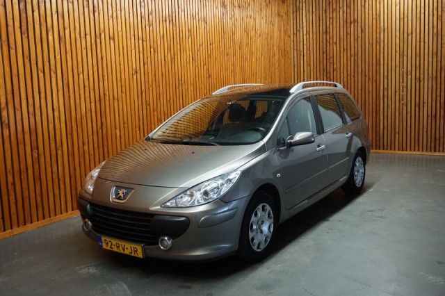 PEUGEOT 307