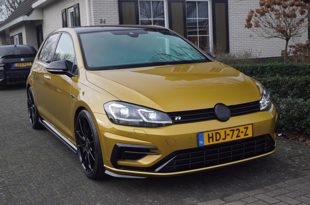 VOLKSWAGEN GOLF R Performance 2.0 TSI 4-motion (370PK) Akra / Motec / DCC / Dynaudio / Keyless - Voorraad