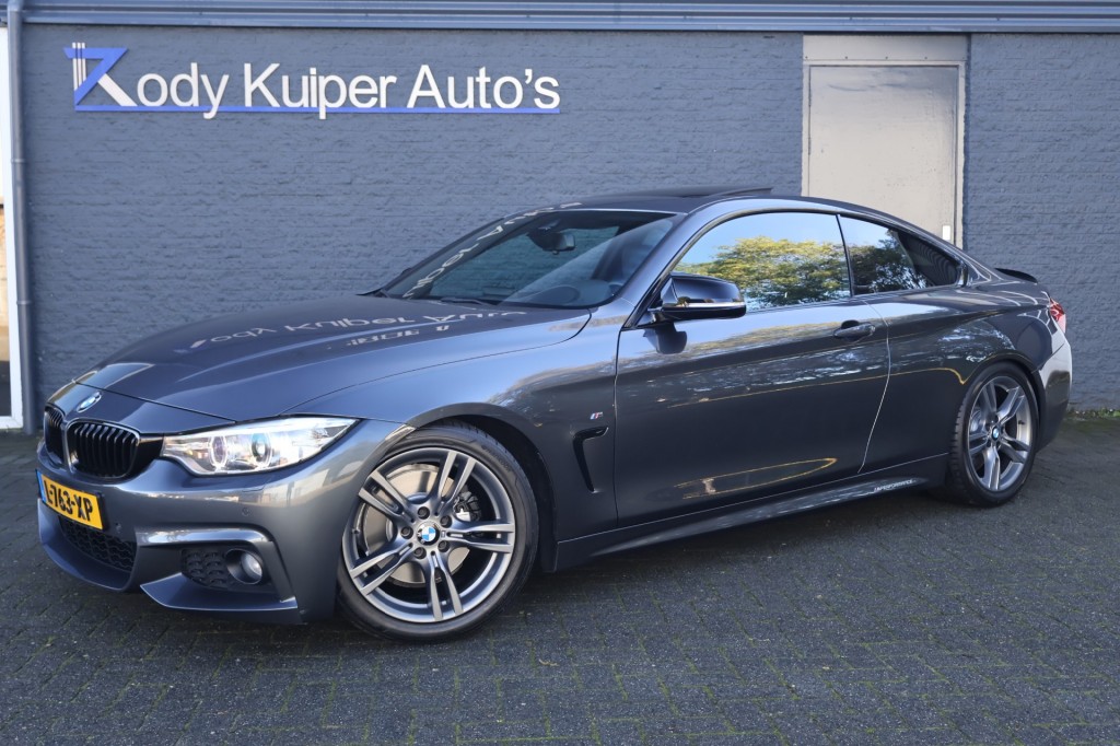 BMW 4-SERIE 428I Coupe (245pk) M-Sport M-Perf uitlaat / Pano / Leer / Xenon / HUD / Navi / Memory - Voorraad