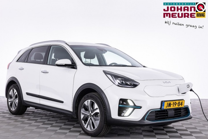 Kia E-niro - DynamicPlusLine 64 kWh   Full LED   NAVI   Half LEDER   SOH 97,9 %  