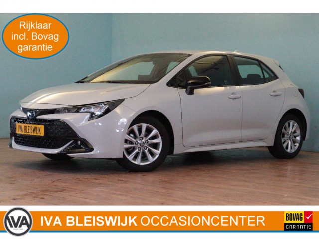 Toyota Corolla - Hybrid 140 Business   APPCONNECT   CAMERA   VRUIT/STUUR/STOELVERW   ADAP CRUISE   LANE-ASSIST  