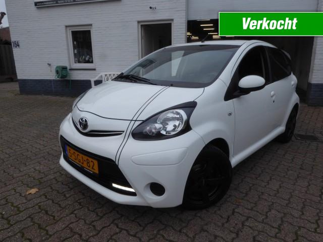 TOYOTA AYGO 1.0 VVT-I NOW, Autobedrijf Van der Straten, Hoensbroek