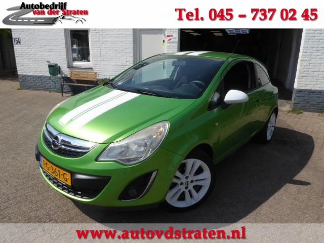 OPEL CORSA 1.2 Cosmo/Airco/Navi/ Sportief Uitgerust!!!, Autobedrijf Van der Straten, Hoensbroek