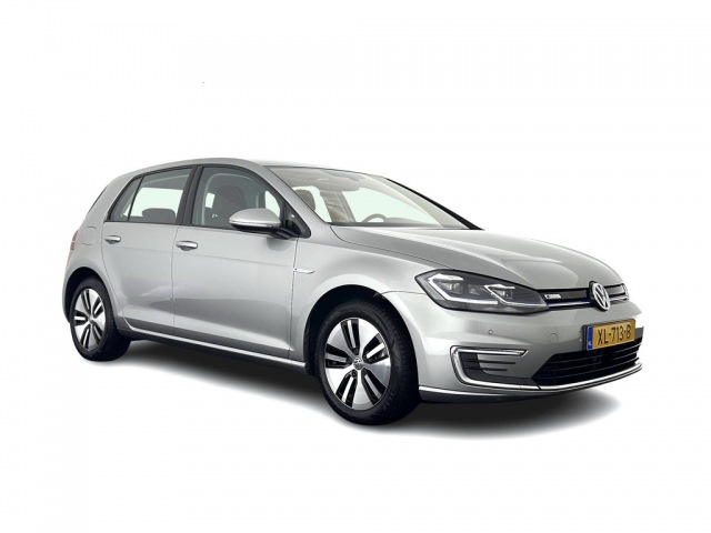 Volkswagen E-golf - {SOH-91%} (INCL-BTW) Aut. *HEATPUMP   ADAPTIVE-CRUISE   DIGI-COCKPIT   FULL-LED   NAVI-FULLMAP   COMFORTSEATS   ECC   PARKPILOT 