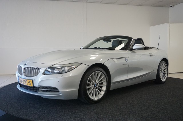 BMW Z4 SDRIVE35I INTRODUCT., Car and Bike, Meppel