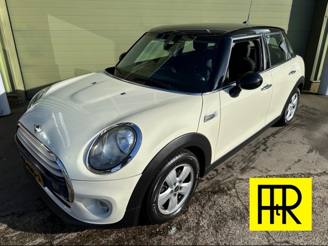 MINI COOPER 1.5 136PK 5-deurs, Autobedrijf H. ten Rouwelaar, Dreischor