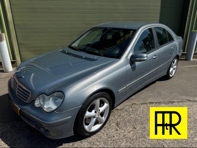 MERCEDES-BENZ C-KLASSE Kompressor , Autobedrijf H. ten Rouwelaar, Dreischor