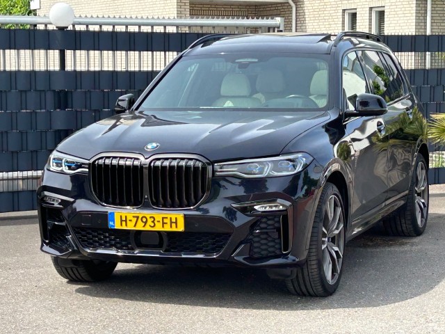 BMW X7 X7 M50i NL auto, Kuma Motor Cars BV, Nieuw Vennep