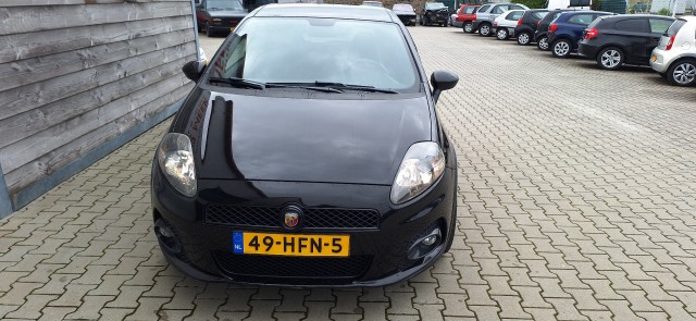 FIAT ABARTH TURBO KUIPSTOELEN Autobedrijf van der Meer, 9073 GN Marrum