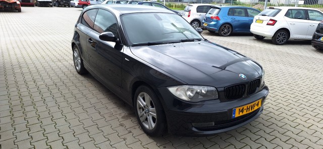 BMW 1-SERIE DIESEL 6 BAK Autobedrijf van der Meer, 9073 GN Marrum