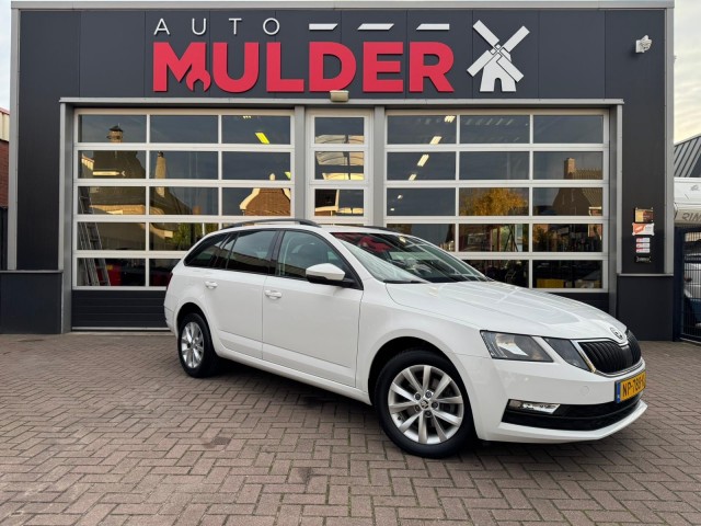 SKODA OCTAVIA  COMBI 1.0 TSI 115PK AMBITION BUSINESS / NAVI / CAMERA / CRUISE, Auto Mulder, Hengelo