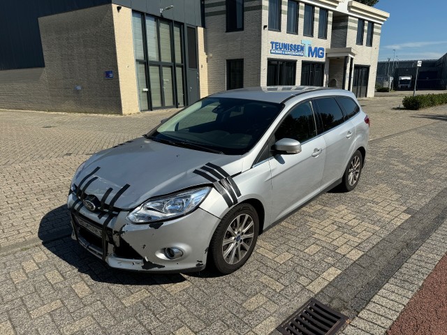 FORD FOCUS 2.0 TDCI voorschade - roemeens kenteken - export!, Rodan Automotive, Eindhoven