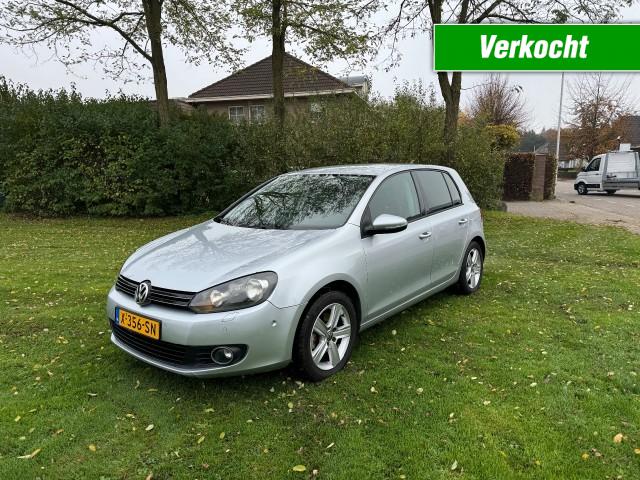 Volkswagen Golf - 1.2 5drs - ecc - carplay - camera - complete historie!