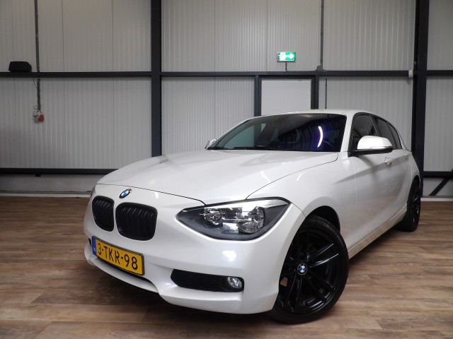 BMW 1-SERIE