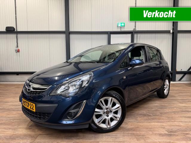OPEL CORSA 1.4 16V BLITZ / 5DRS / AIRCO / NAVIGATIE, Wheelz Automotive B.V., Eindhoven