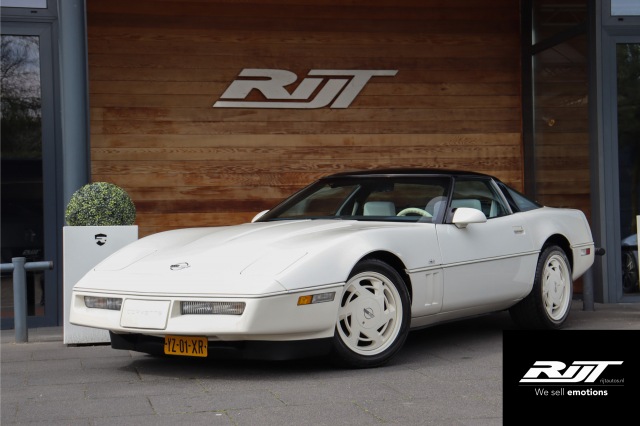 CHEVROLET CORVETTE