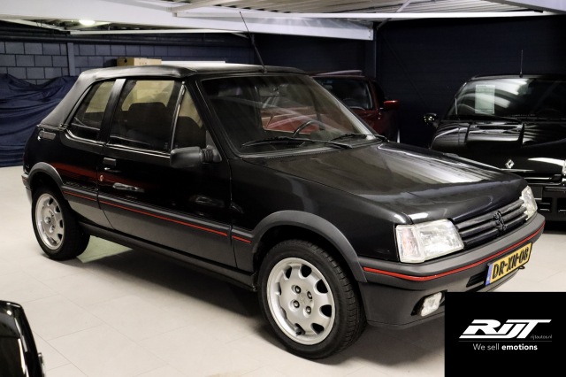 PEUGEOT 205