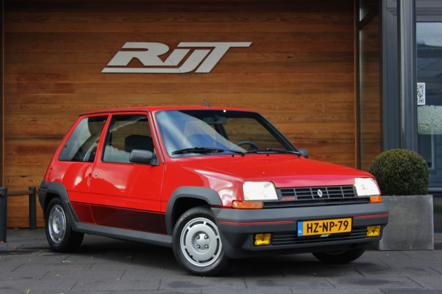 RENAULT 5