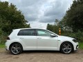 VOLKSWAGEN GOLF 1.5 TSI Highline Business R-Line DSG-7 150pk Virtual Cockpit, Van den Noort Automotive, Haaren