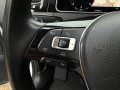 VOLKSWAGEN GOLF 1.5 TSI Highline Business R-Line DSG-7 150pk Virtual Cockpit, Van den Noort Automotive, Haaren