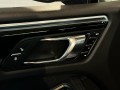 PORSCHE MACAN 3.0 D S 258pk 1e Eig NL Auto Pano Luchtv Leder Trekh 21 inch, Van den Noort Automotive, Haaren