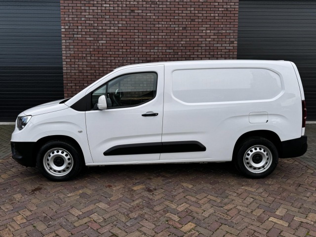 OPEL COMBO 1.6D L2H1 Edition / 100 PK / Navigatie / Cruise Control / Parkee, Autoroel's, Heeswijk Dinther