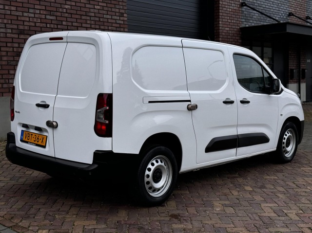 OPEL COMBO 1.6D L2H1 Edition / 100 PK / Navigatie / Cruise Control / Parkee, Autoroel's, Heeswijk Dinther