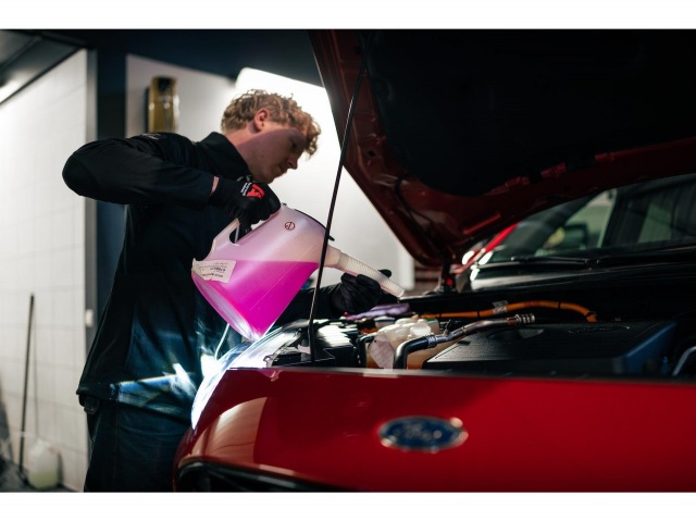 OPEL COMBO 1.6D L2H1 Edition / 100 PK / Navigatie / Cruise Control / Parkee, Autoroel's, Heeswijk Dinther