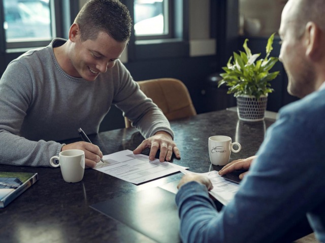 OPEL COMBO 1.6D L2H1 Edition / 100 PK / Navigatie / Cruise Control / Parkee, Autoroel's, Heeswijk Dinther