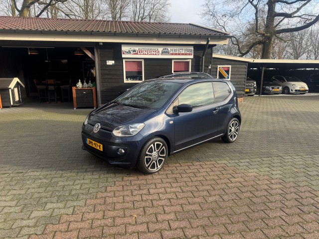 VOLKSWAGEN UP High Up! Panoramadak leer stoelverwarming Navi , Perfect Lease Drenthe, Grollo