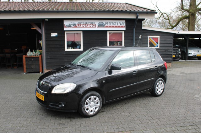 Skoda Fabia - 1.2-12V TOUR - Navi Cruise Climate Control