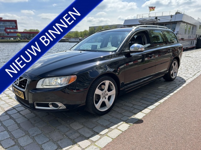Volvo V70 - 2.0T R-Edition