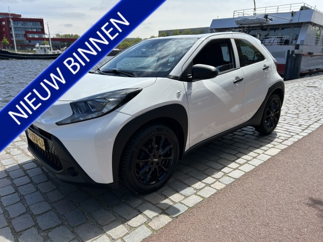 Toyota Aygo x - 1.0 VVT-i MT