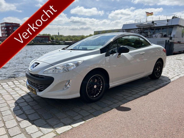 PEUGEOT 308 - CC 1.6 THP Feline