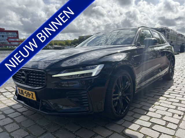 Volvo V60 - 2.0 T8 Twin Engine AWD R-Design