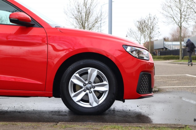 AUDI A1 Sportback 30 TFSI, van Driel Automotive, Hoofddorp