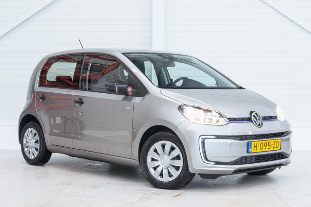 VOLKSWAGEN E-UP