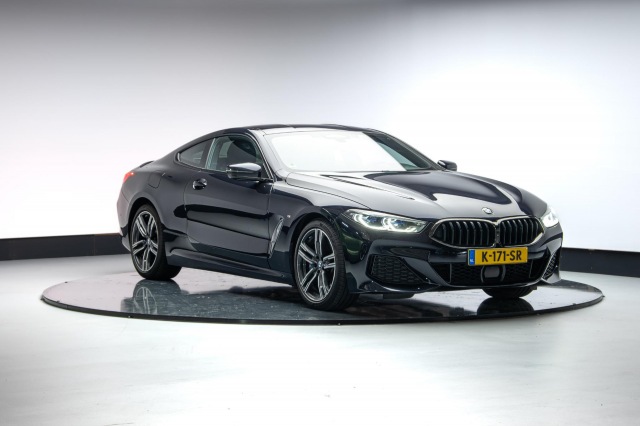 BMW 8-SERIE