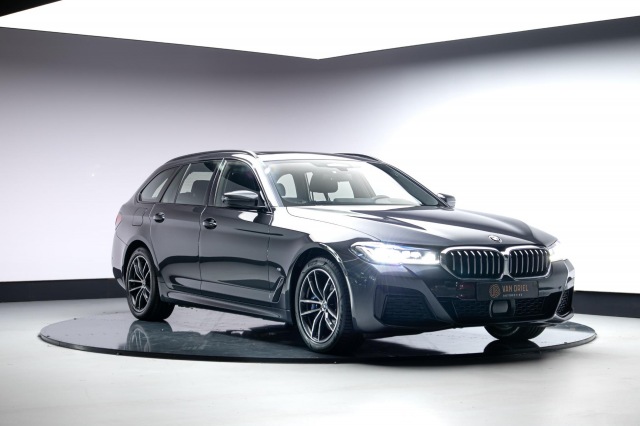 Bmw 5-serie - Touring 530e xDrive High Executive