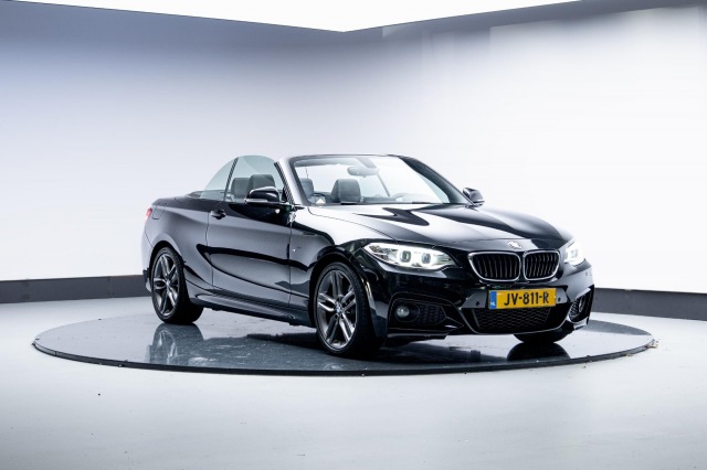 BMW 2-SERIE - Cabrio 220i High Executive