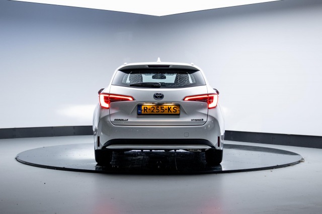 TOYOTA COROLLA 1.8 Hybrid Active, van Driel Automotive, Hoofddorp