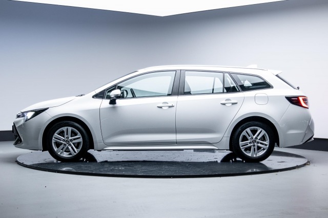 TOYOTA COROLLA 1.8 Hybrid Active, van Driel Automotive, Hoofddorp